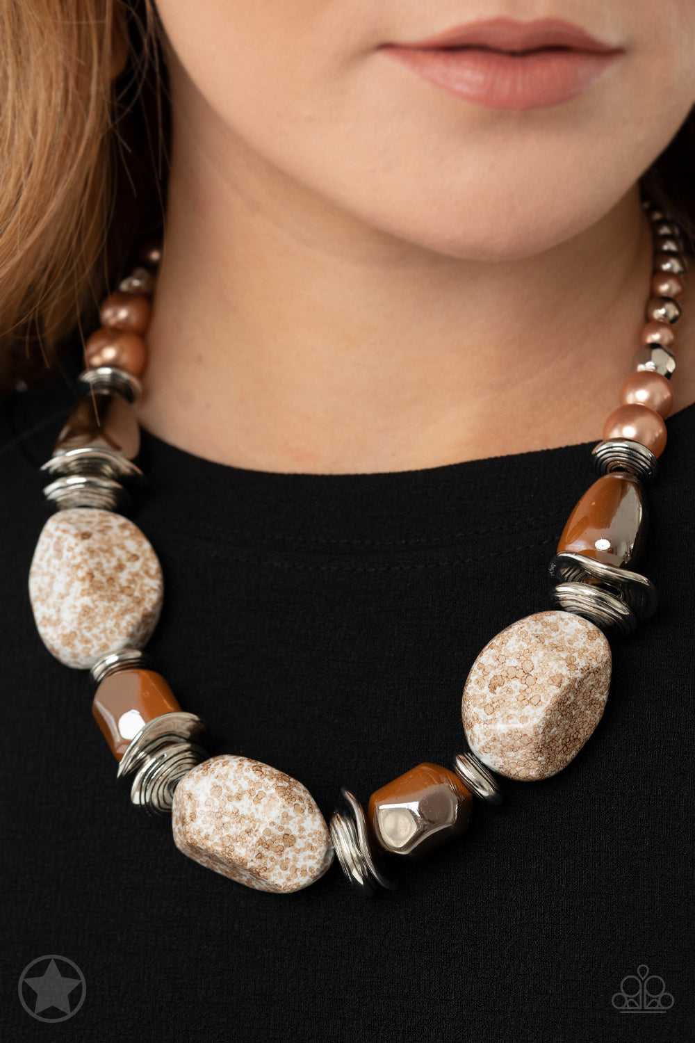 In Good Glazes Peach Brown Blockbuster Necklace Paparazzi N0685