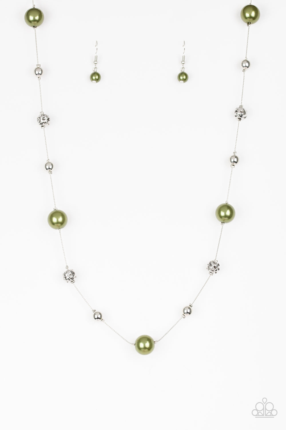 Eloquently Eloquent - Green Necklace Paparazzi  N0369