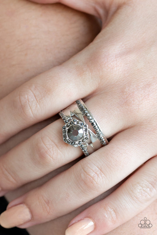 Modern Maven Silver Ring Paparazzi R0233