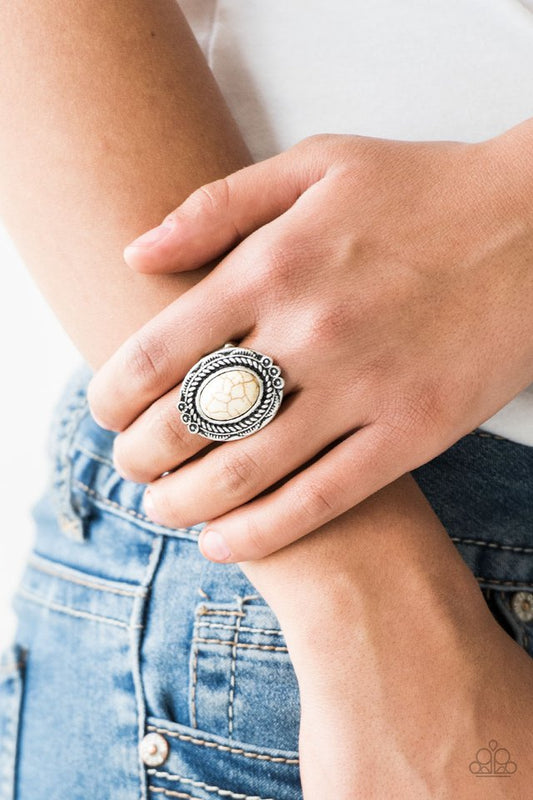 Tumbling Tumbleweeds White Cracked Stone Ring Paparazzi R0040