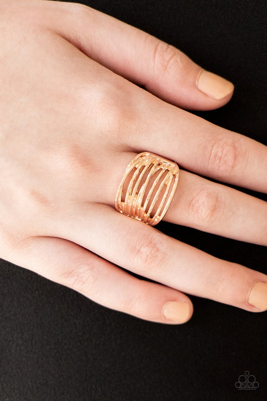 Give Me Space Rose Gold Ring Paparazzi R0084
