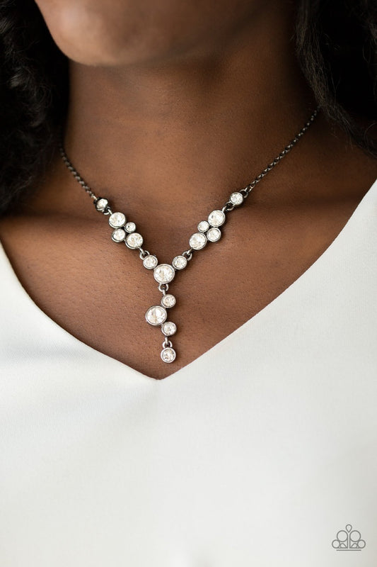 Five-Star Starlet Black Gunmetal Necklace Paparazzi N0414