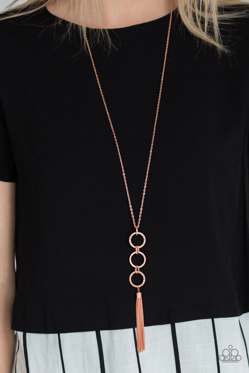 Diva In Diamonds - Copper Necklace Paparazzi N0594