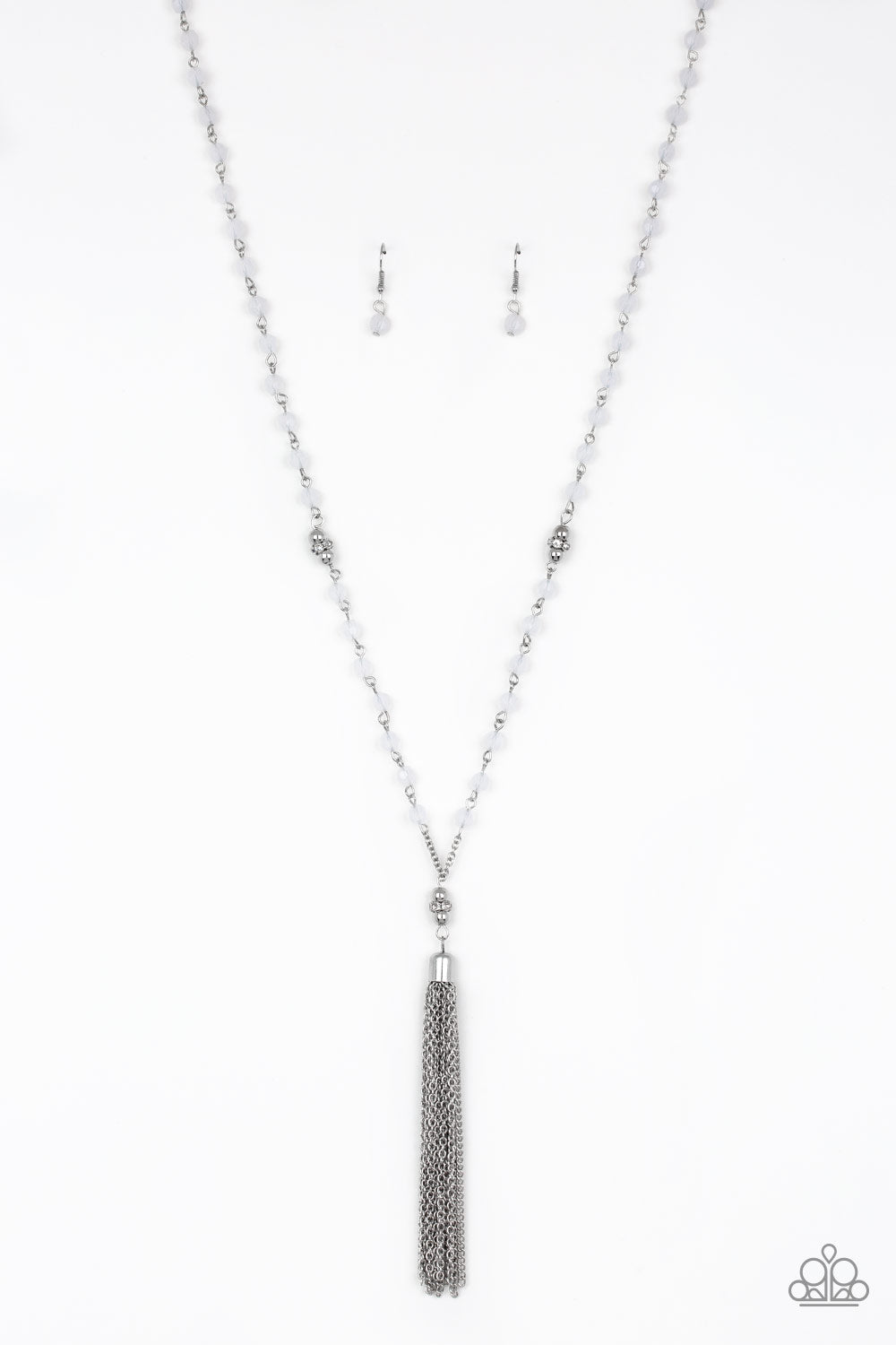 Tassel Takeover White Necklace Paparazzi N0597