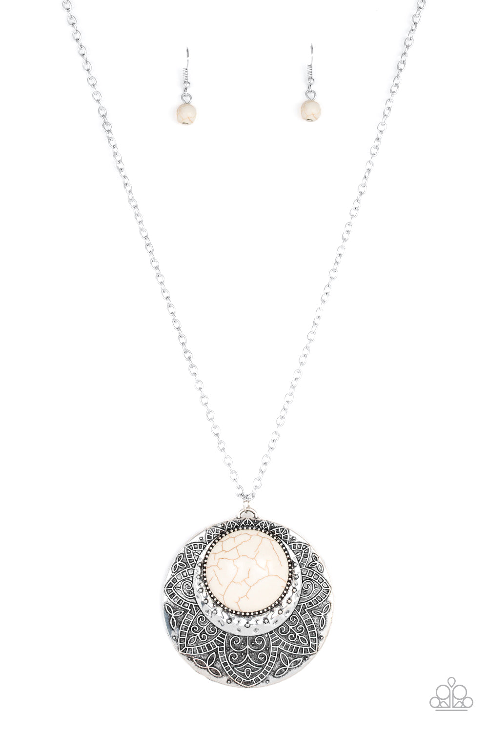Medallion Meadow White Cracked Stone Necklace Paparazzi N0693