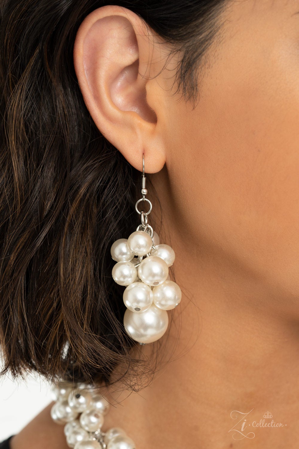 Regal White Pearl Zi Collection Signature Series Necklace 2020 Paparazzi