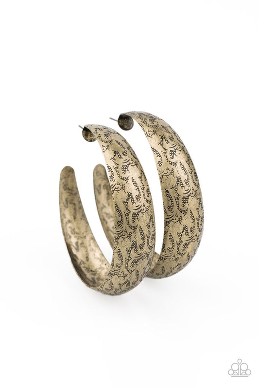 Sahara Sandstorm Brass Earring  Paparazzi E0022