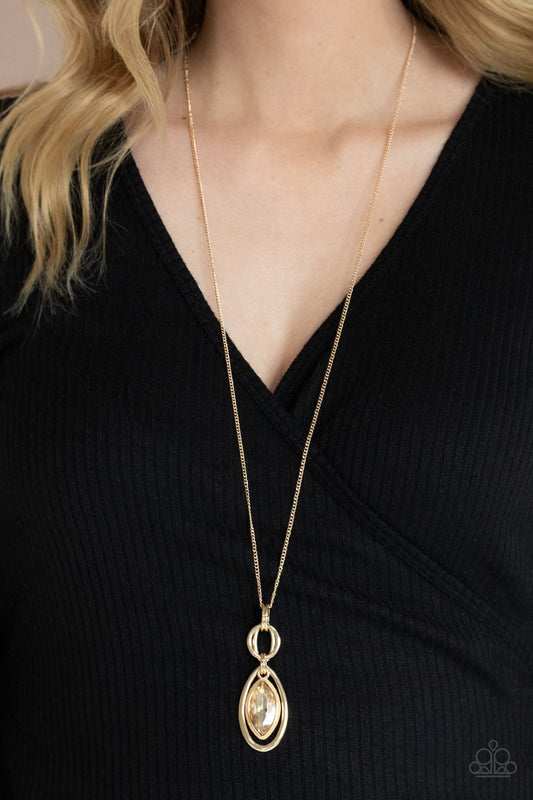 Glamorously Glaring Gold Necklace Paparazzi N0099