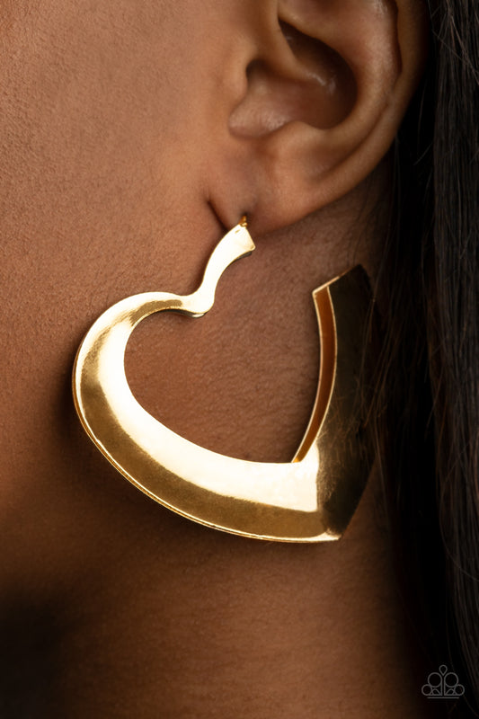 Heart-Racing Radiance - Gold Earring Paparazzi E0450