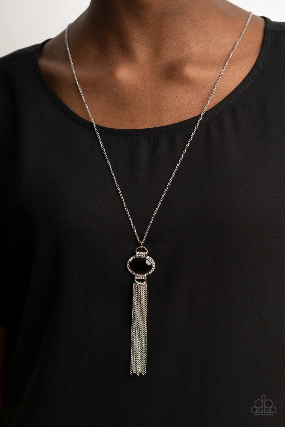 What Glows Up Black Necklace Paparazzi N0616