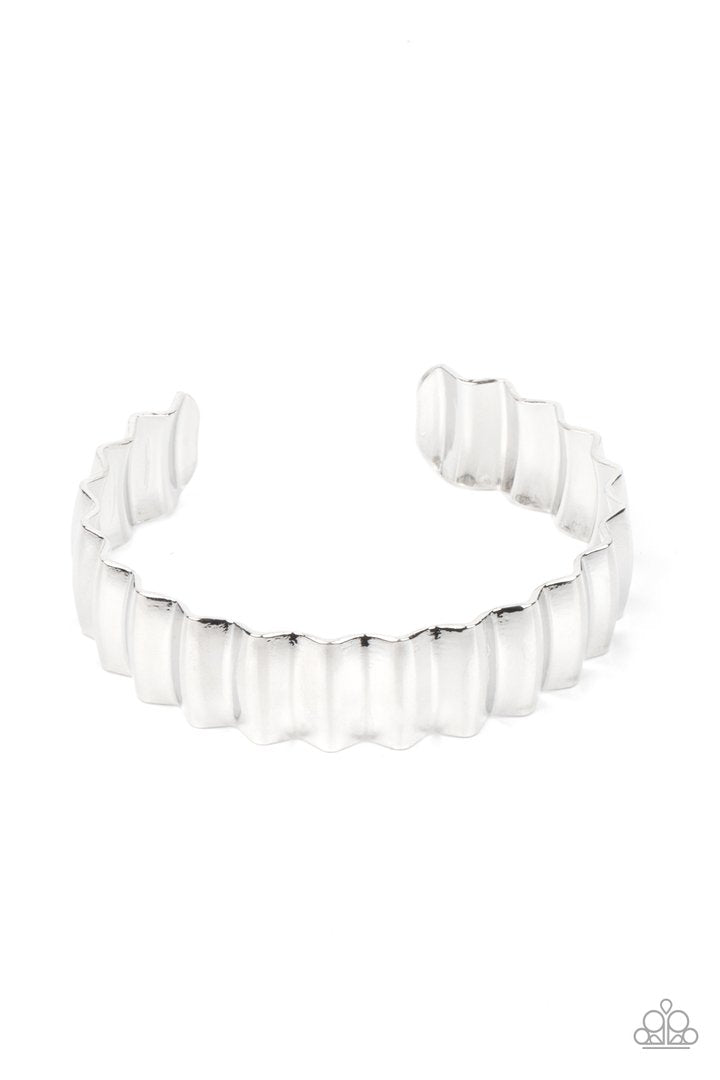 Across The HEIR-Waves Silver Bracelet Paparazzi B0121