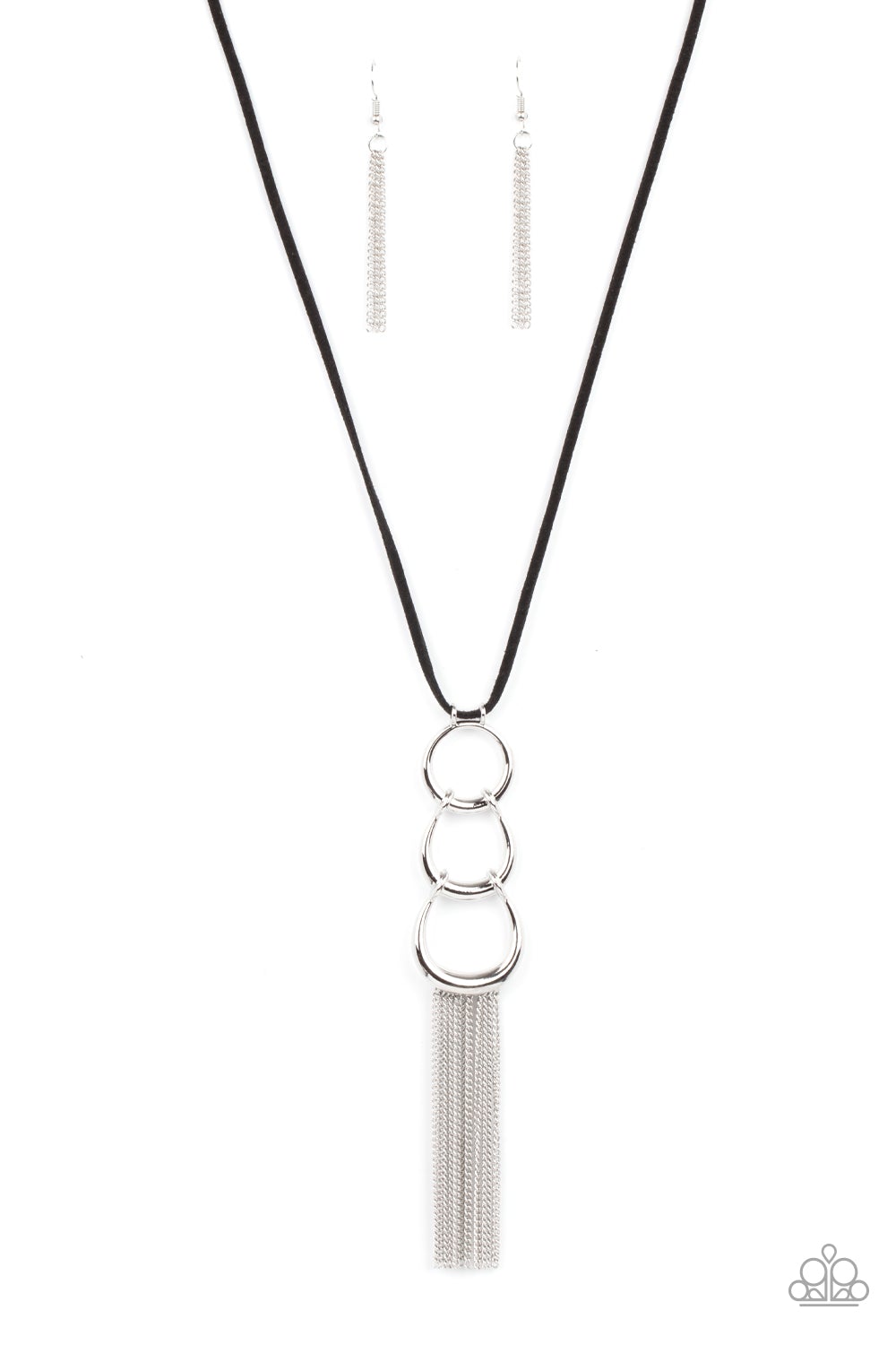 Industrial Conquest Black Necklace Paparazzi N0537