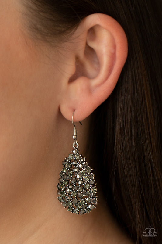 Daydreamy Dazzle - Silver Earring Paparazzi E0355