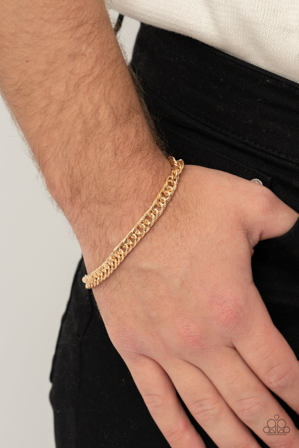 Very Valiant - Gold Urban Bracelet Paparazzi B0191