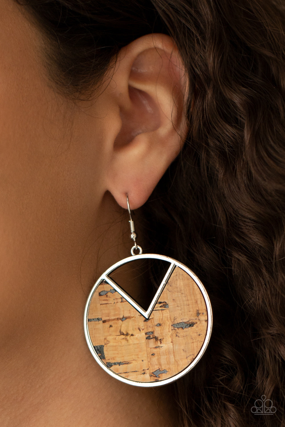 Nod to Nature - Black Cork Earring Paparazzi E0478