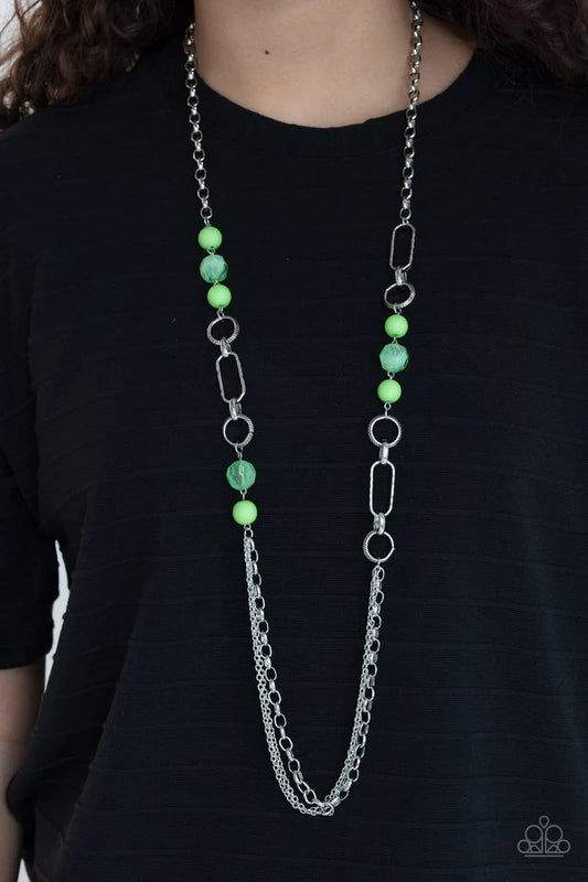 Popular Opinion Green Necklace Paparazzi N0024