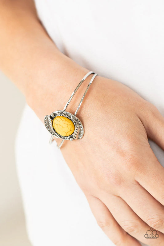 Living Off The Bandlands Yellow Stone Santa Fe Style Silver Cuff Bracelet Paparazzi B0661