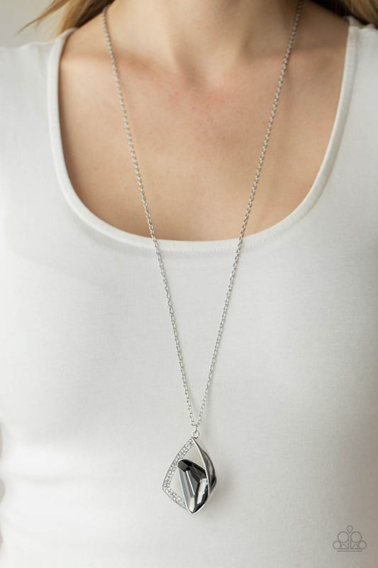 Galactic Wonder Silver Necklace Paparazzi N0200