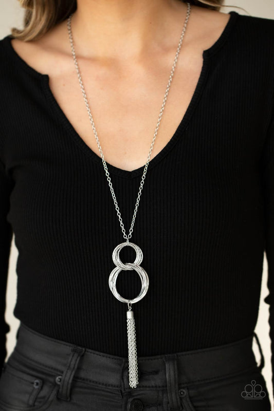 Orbiting Splendor Silver Necklace Paparazzi N0604