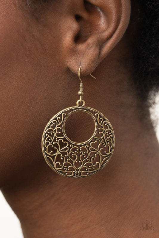 Vineyard Romance Brass Earring Paparazzi E0155