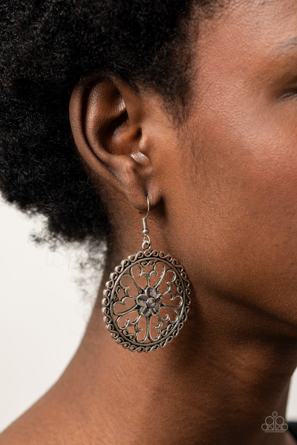 Floral Fortunes Silver Butterfly Shaped Earring Paparazzi E0064