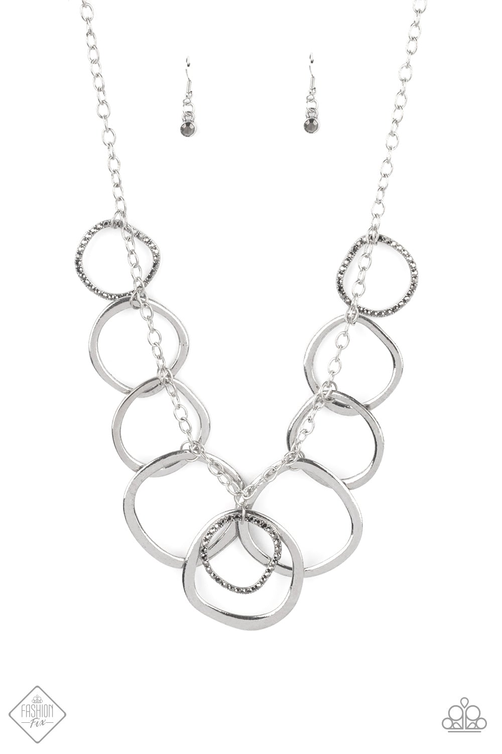 Dizzy With Desire Silver Necklace Paparazzi N0293