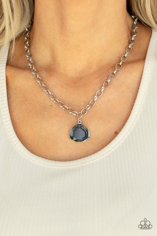 Gallery Gem - Silver Necklace Paparazzi N0466