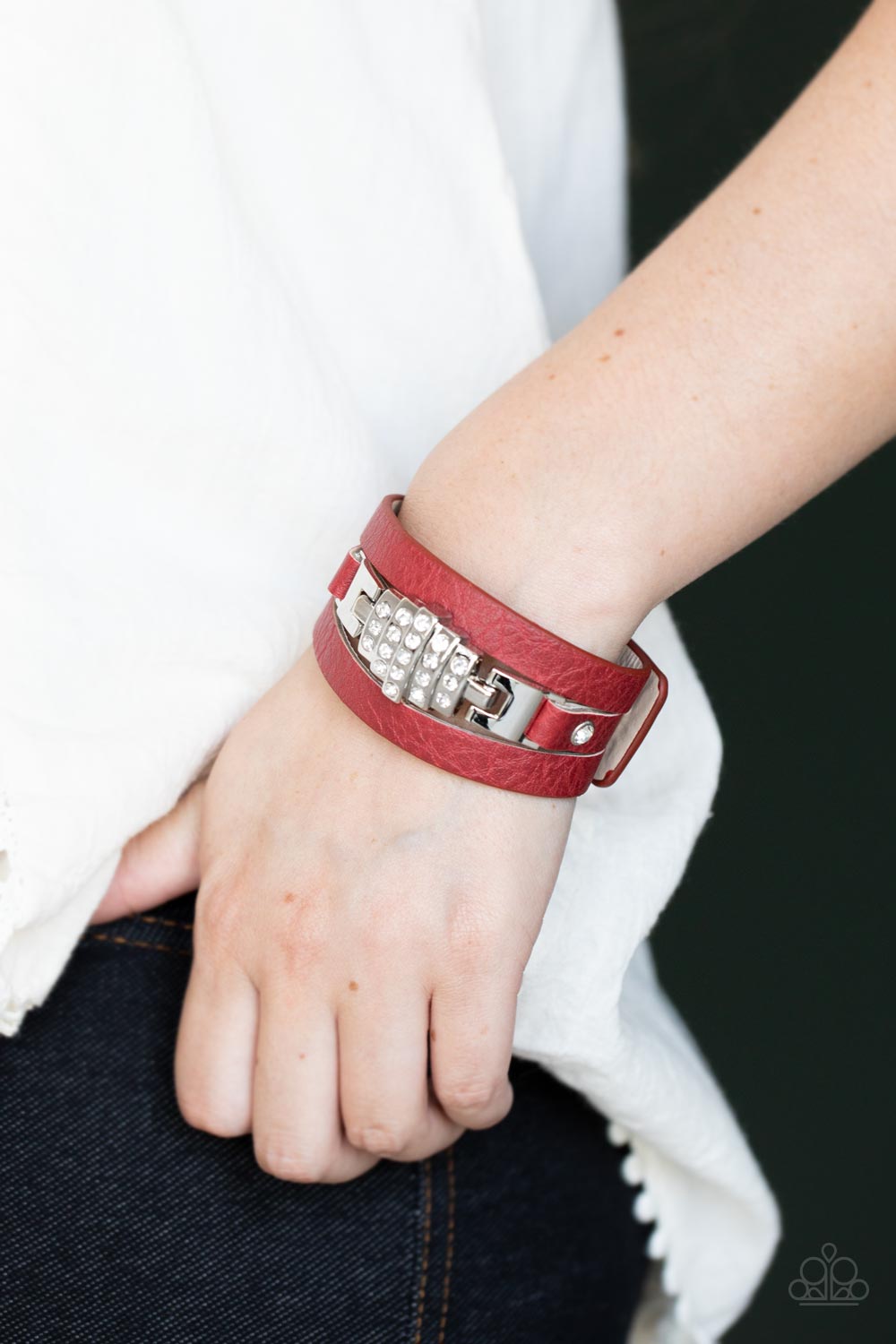 Ultra Urban - Red Bracelet Paparazzi B0235