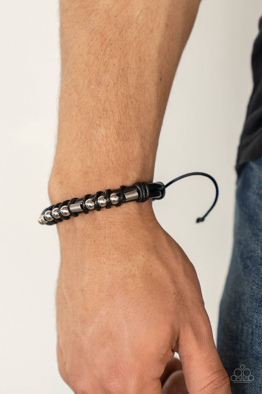 Bronco Brawler - Black Urban Bracelet Paparazzi B0355