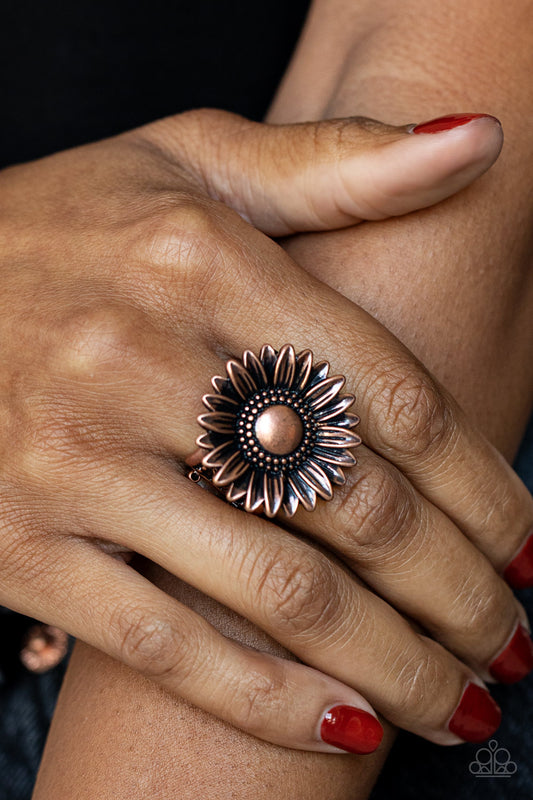 Farmstead Fashion - Copper Daisy Flower Ring Paparazzi R0170