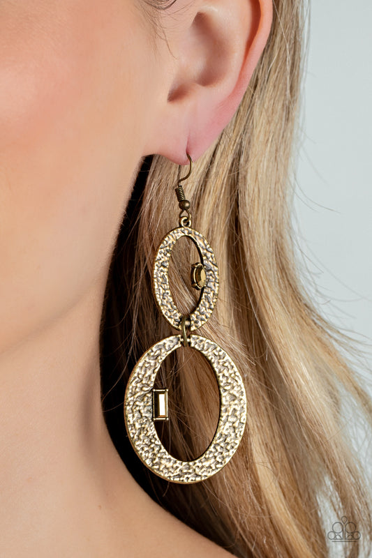 OVAL and OVAL Again - Brass Earring Paparazzi E0589