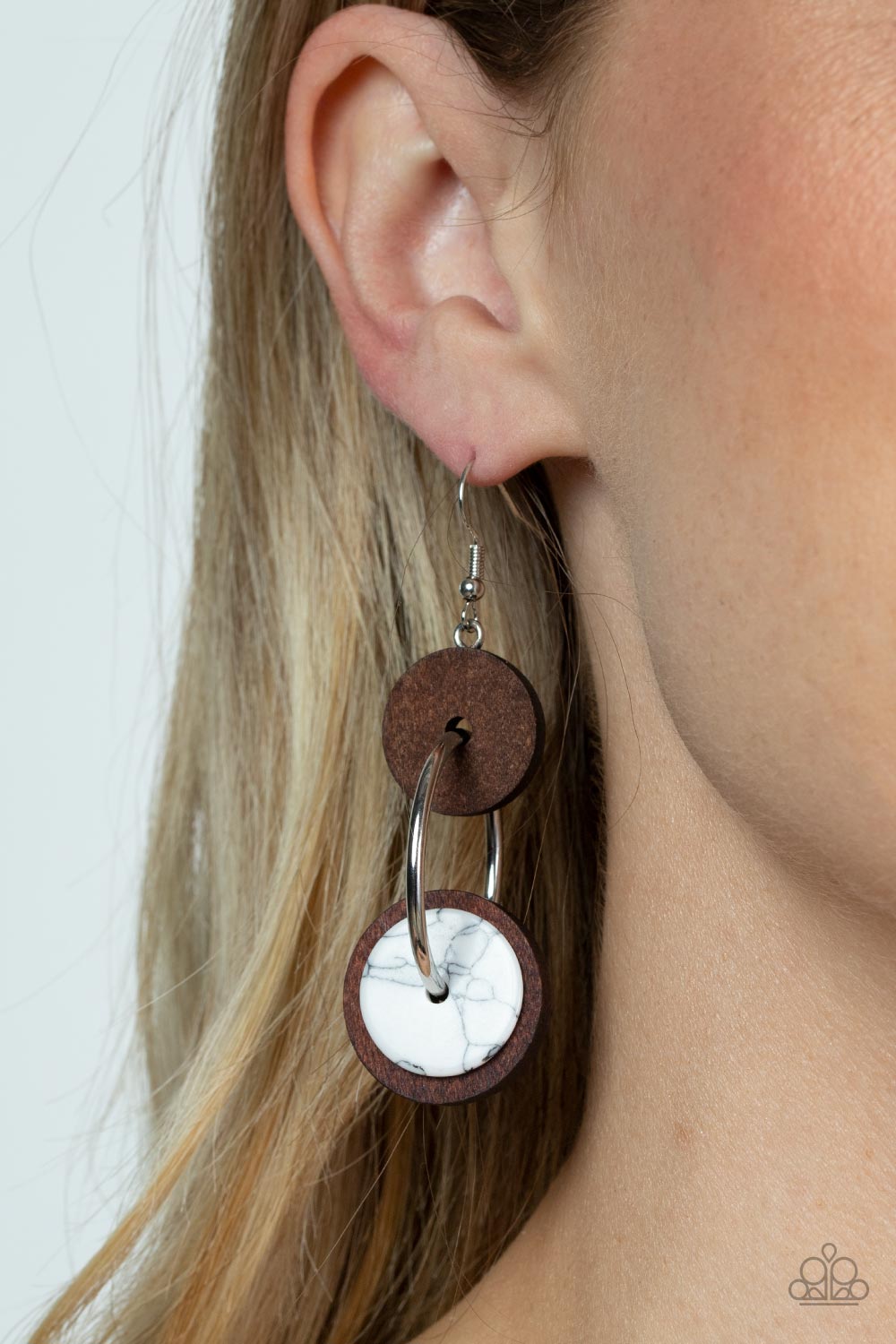 Artisanal Aesthetic - White And Brown Wood Earring Paparazzi E0029