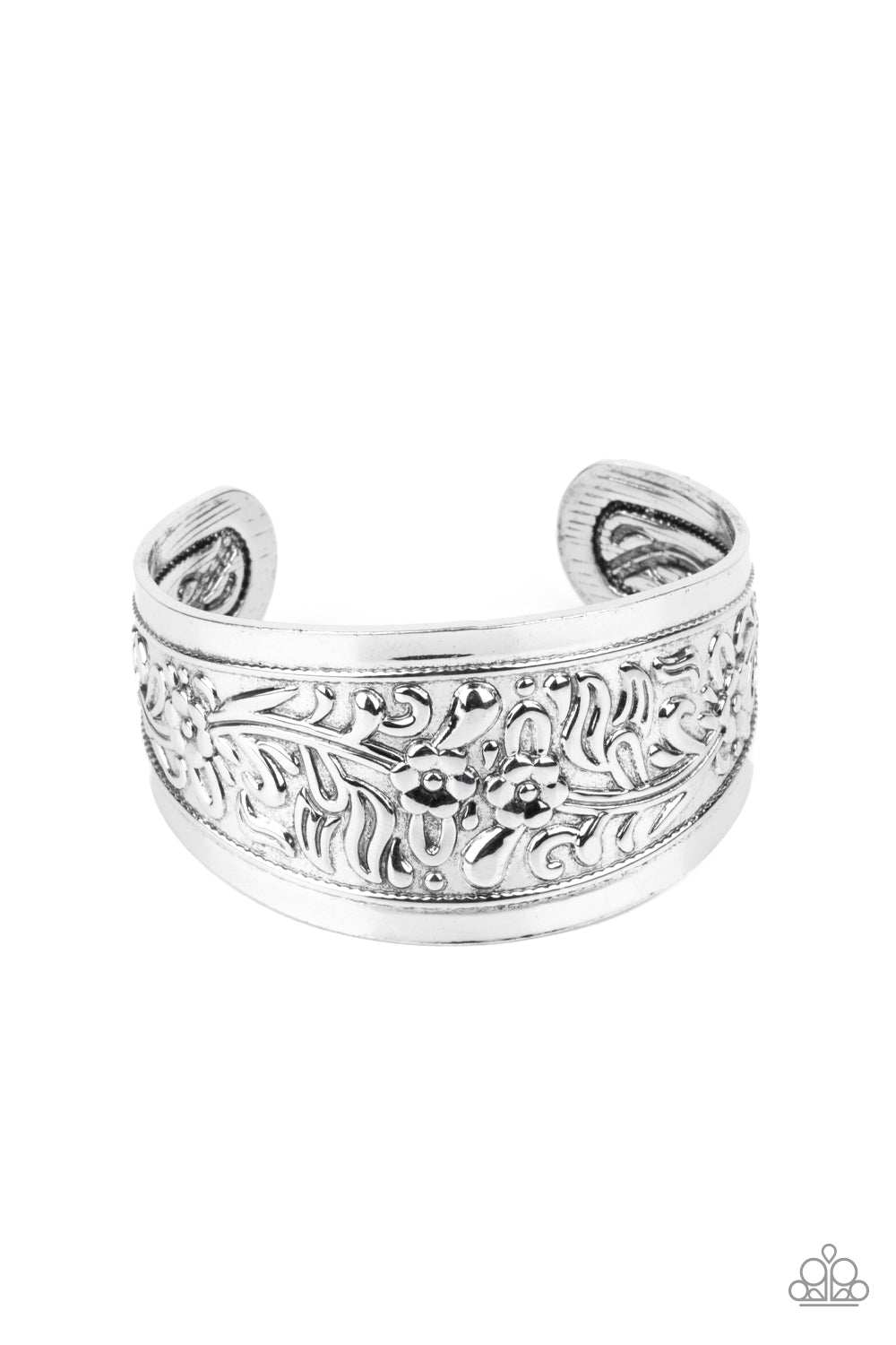 Purely Prairie - Silver Antiqued Floral Pattern Santa Fe Style Cuff Bracelet Paparazzi B1113