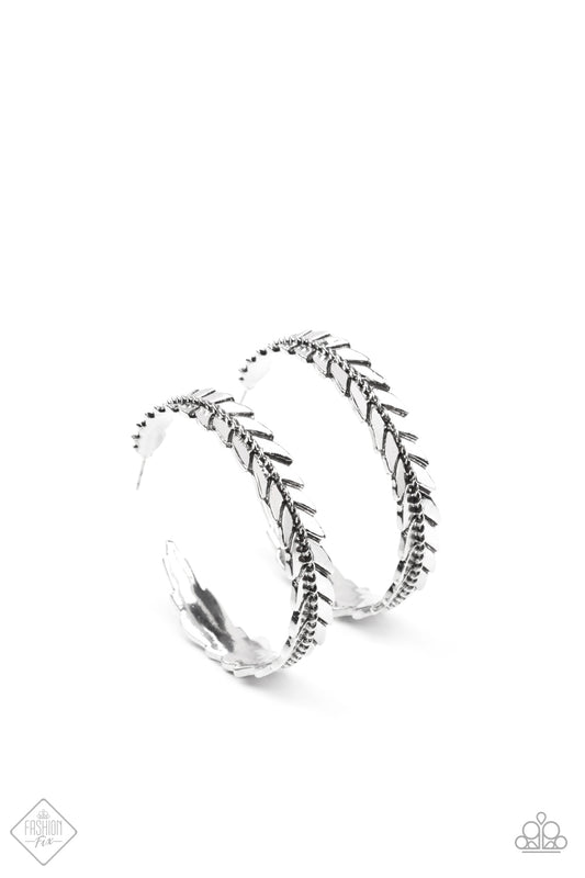 Flew The Nest Silver Earring September 2021 Fashion Fix E0223