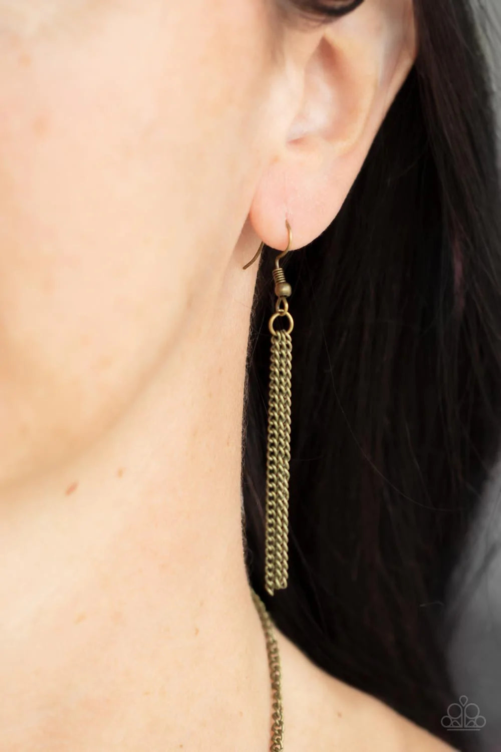 Pebble Me Pretty Brass Hammered Necklace Paparazzi N0962