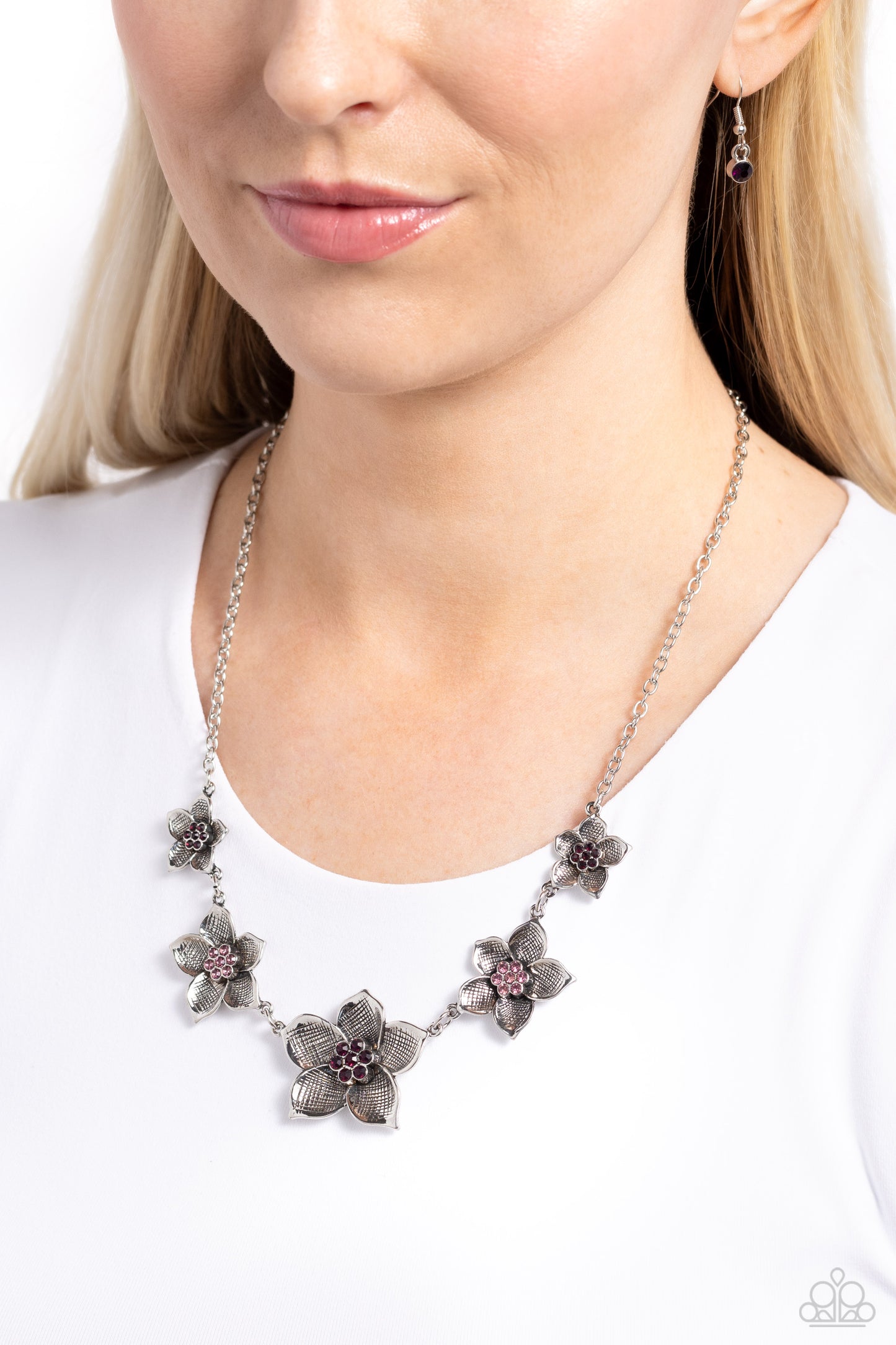 Wallflower Wonderland - Purple Rhinestone Silver Flower Necklace Paparazzi N0863