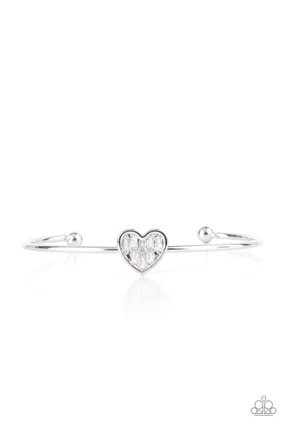 Heart of Ice - White Bracelet Paparazzi B0344