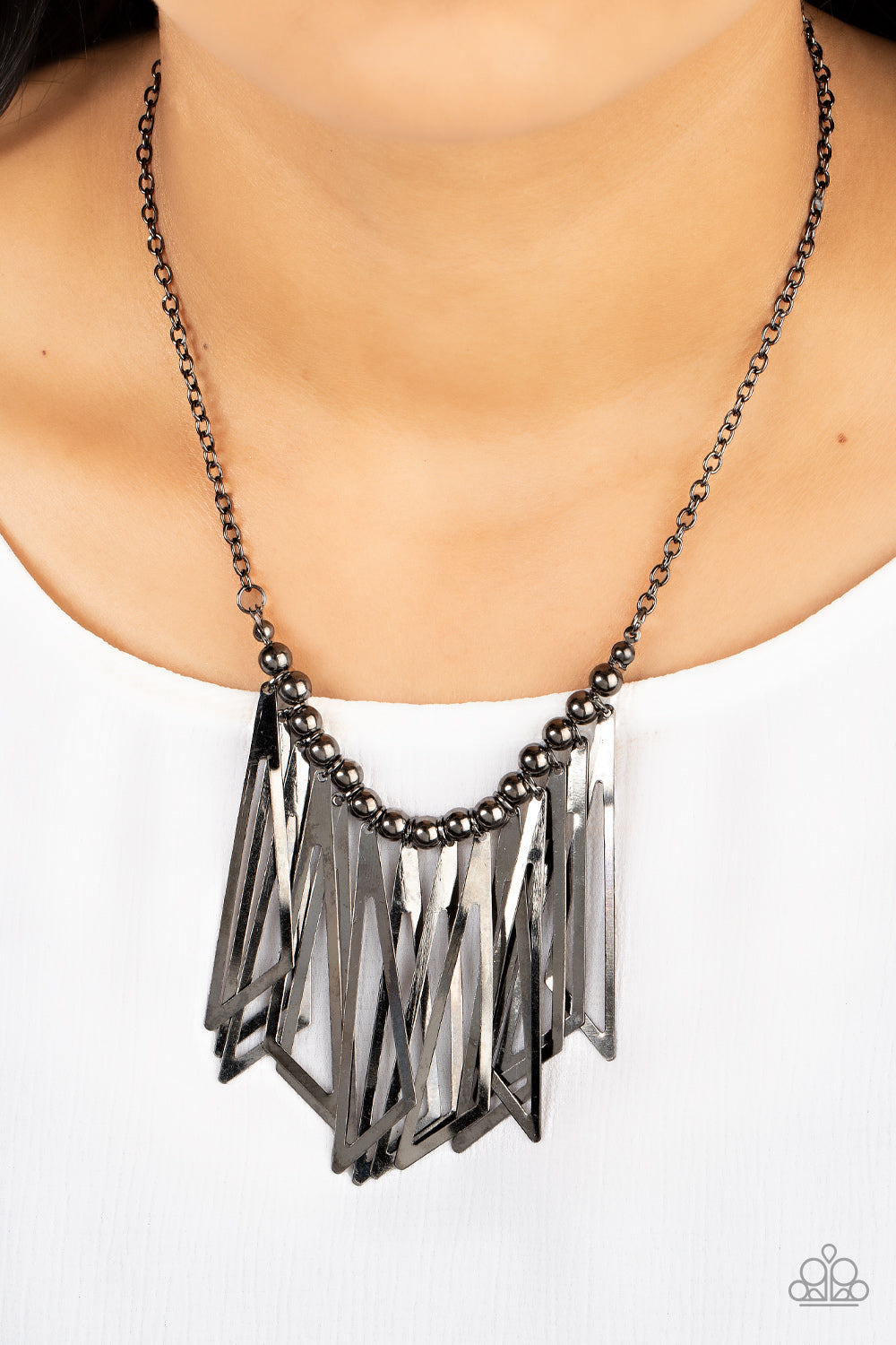 Industrial Jungle - Black Gunmetal Industrial Fringe Necklace Paparazzi N1497