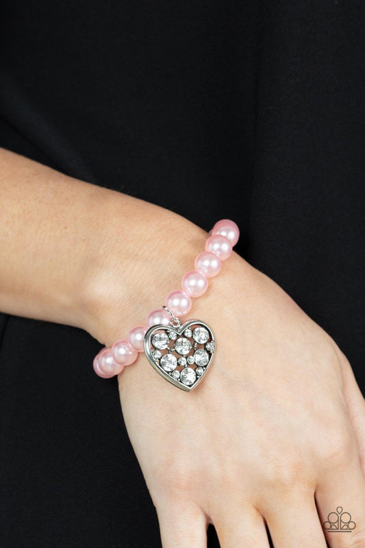 Cutely Crushing - Pink Bracelet Paparazzi B0301