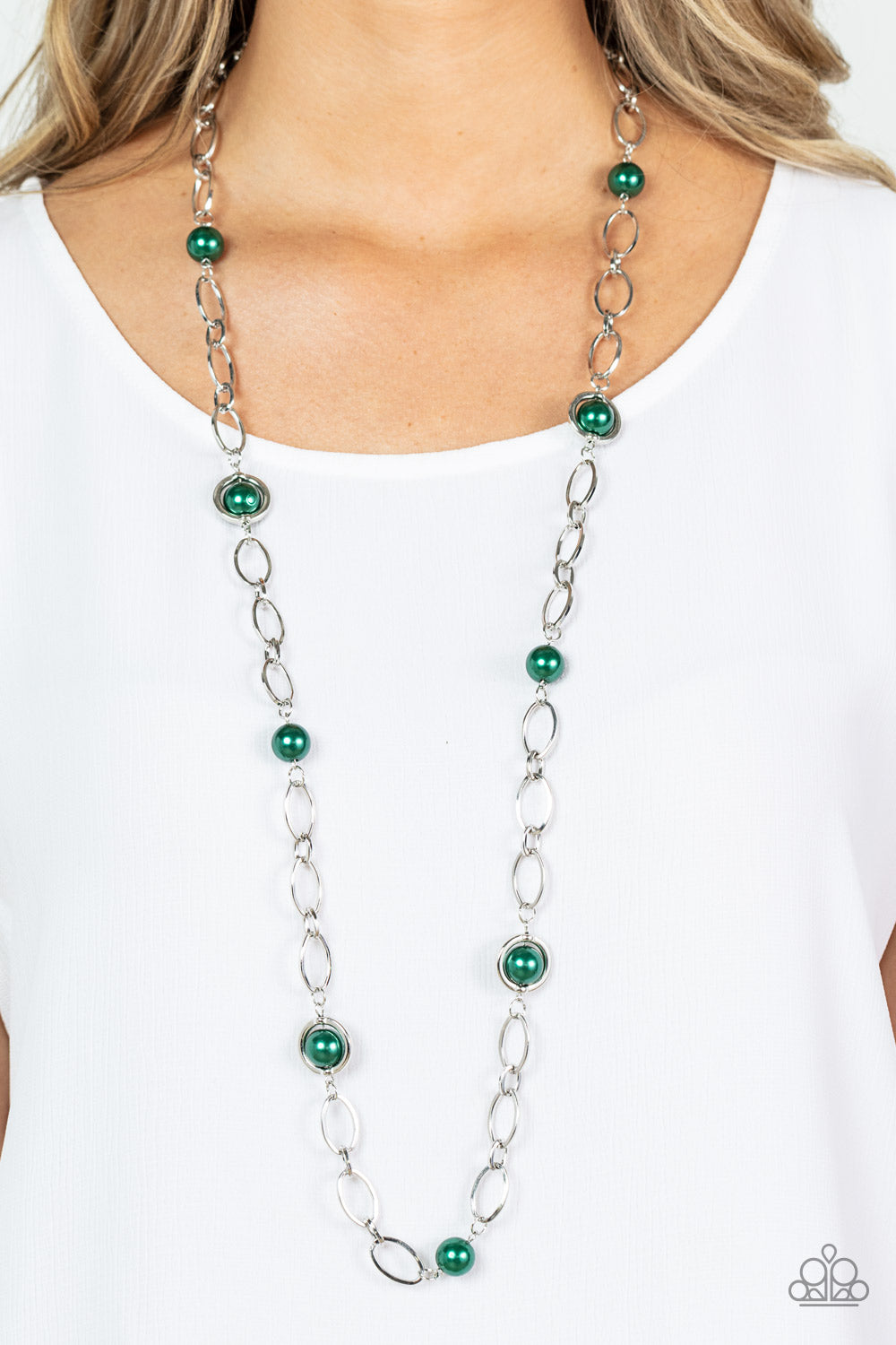 Fundamental Fashion - Green Pearls Silver Chain Necklace Paparazzi N0471