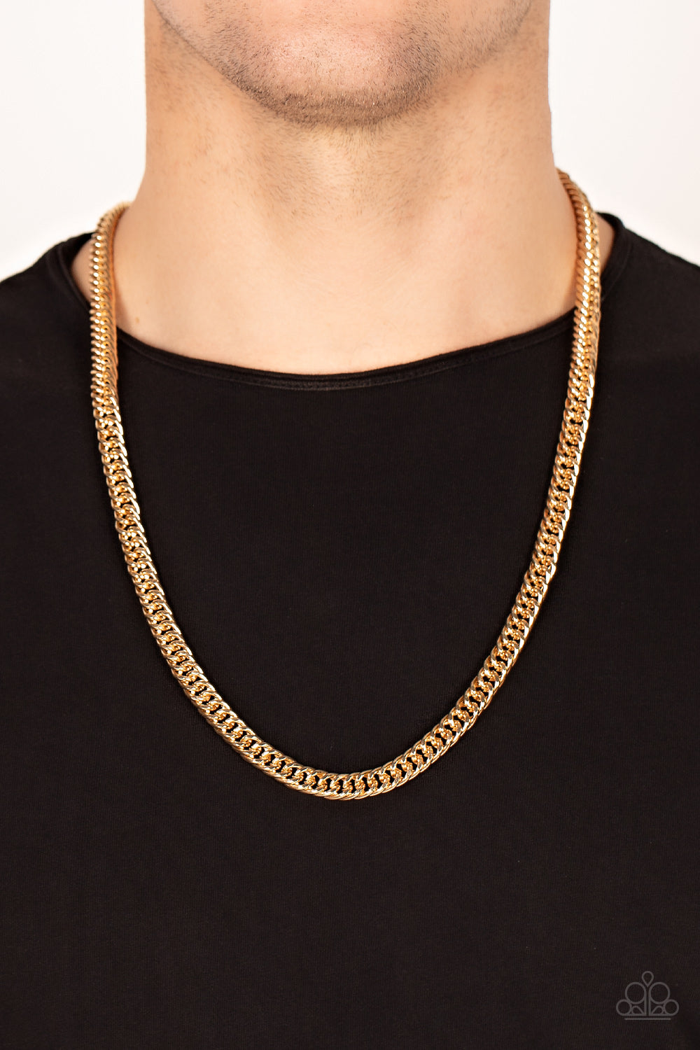 Standing Room Only - Gold Urban Chain Necklace Paparazzi N1026