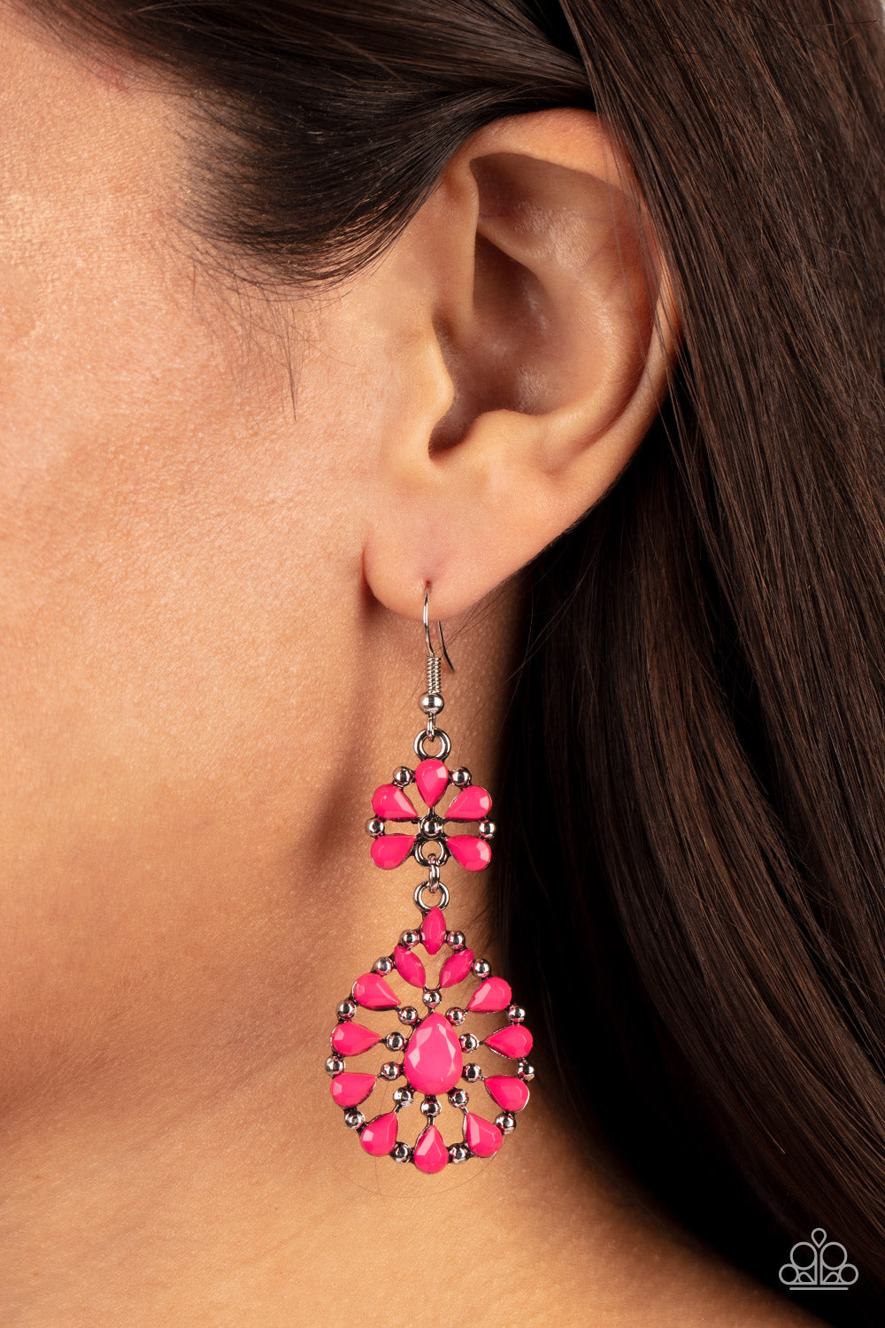 Posh Palooza - Pink Pop Of Floral Earring Paparazzi E1245