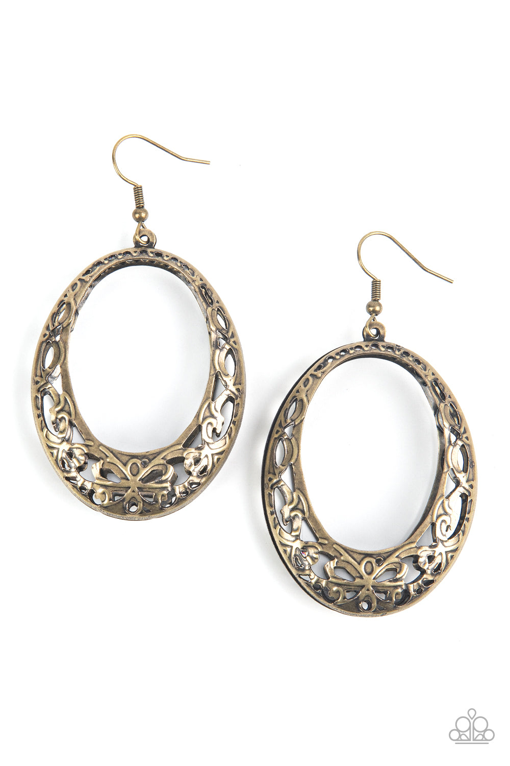 Gardenista Grandeur - Brass Earring Paparazzi E0501