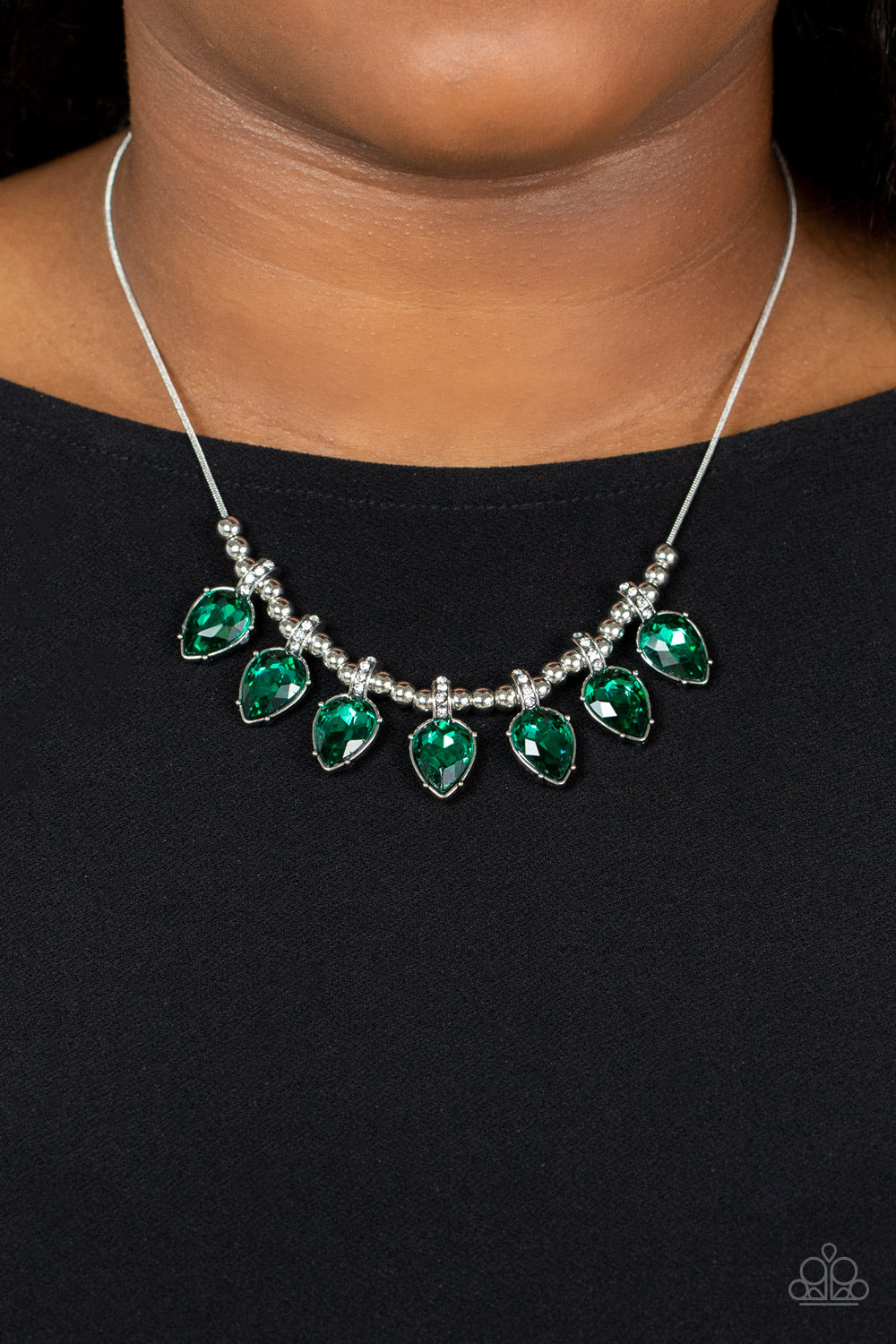 Crown Jewel Couture - Green Rhinestone Necklace Paparazzi N0672