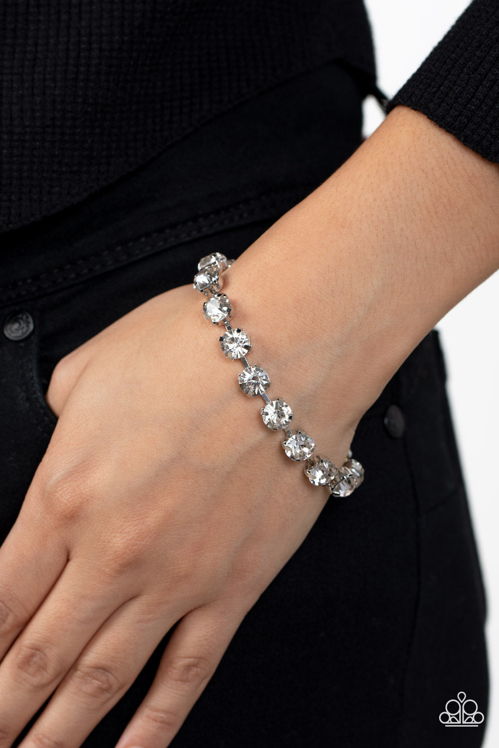 A-Lister Afterglow - White Rhinestone Bracelet Paparazzi B0405