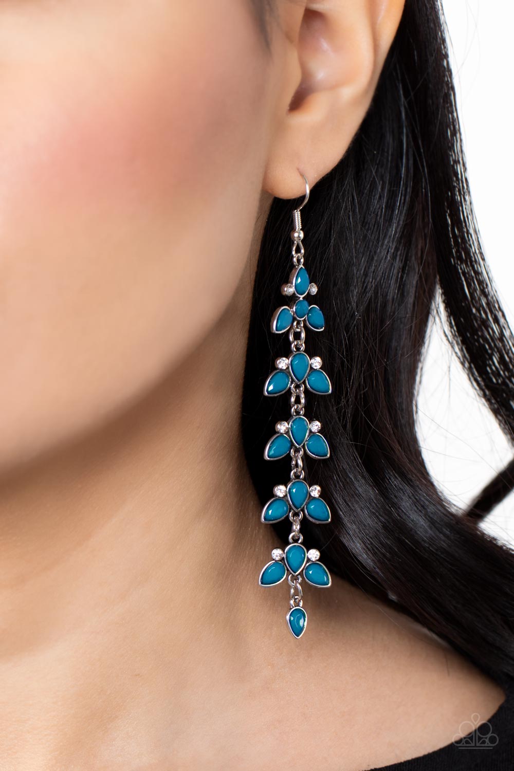 Fanciful Foliage - Blue Earrings Paparazzi E0424