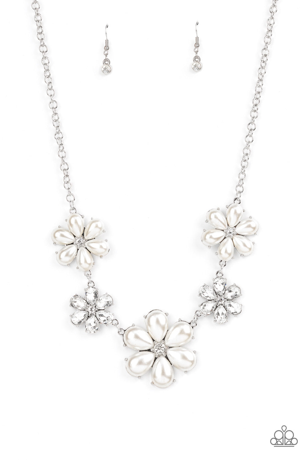 Fiercely Flowering - White Necklace December 2021 Life Of The Party Paparazzi N0510