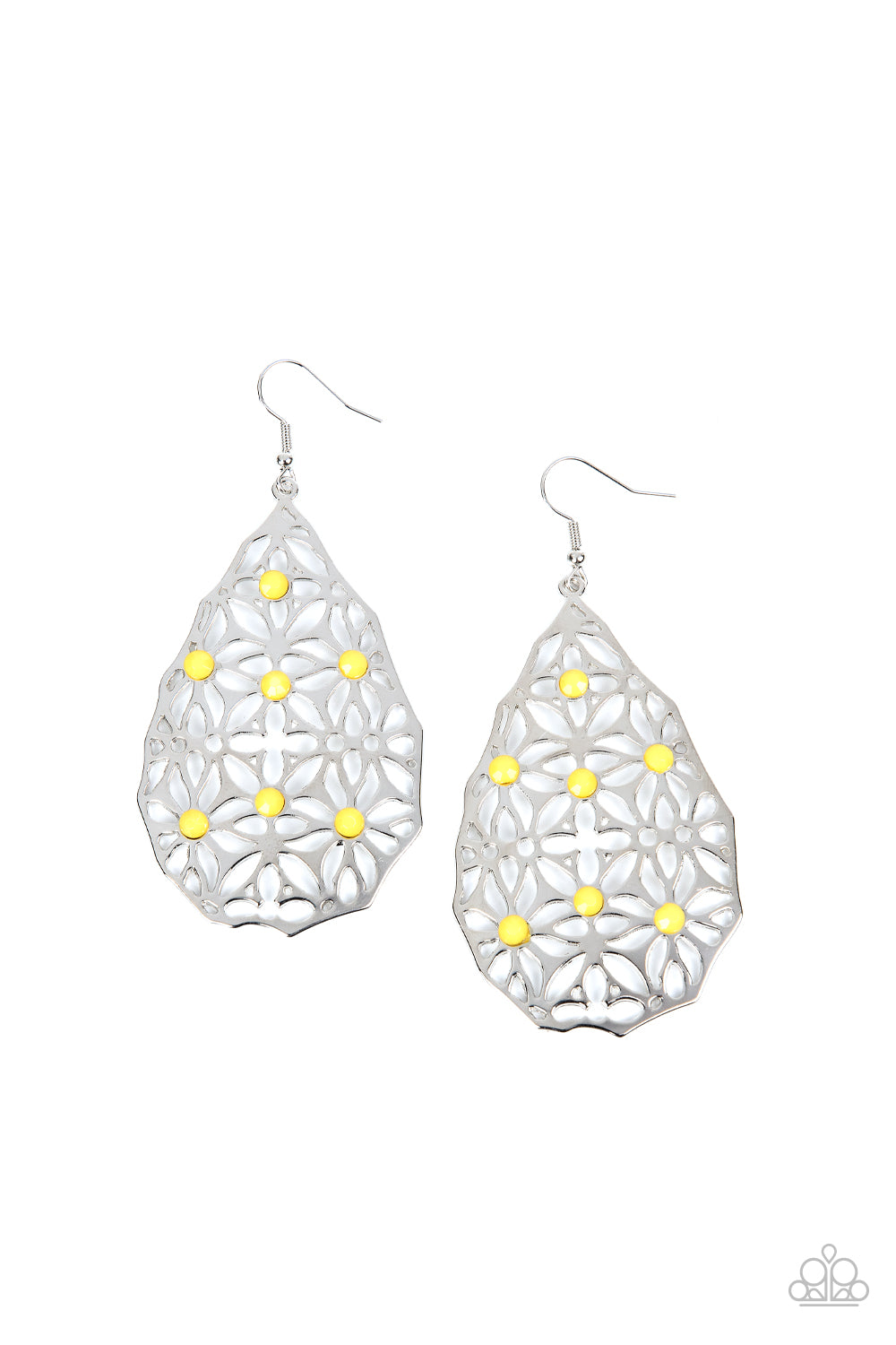 Delightfully Daisy - Yellow Flower Earring Paparazzi E0639