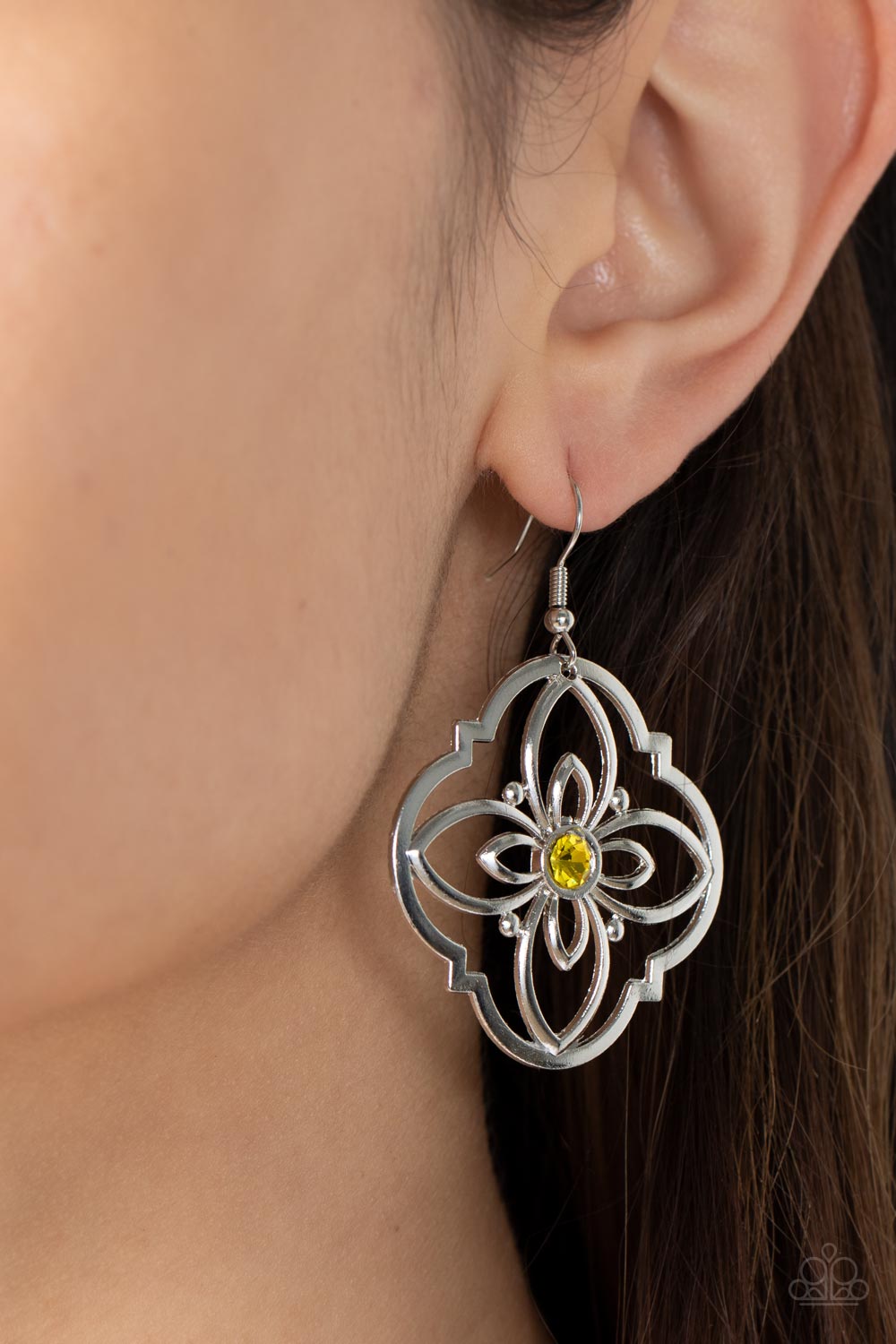 Treasure GROVE - Yellow Earring Paparazzi E0346