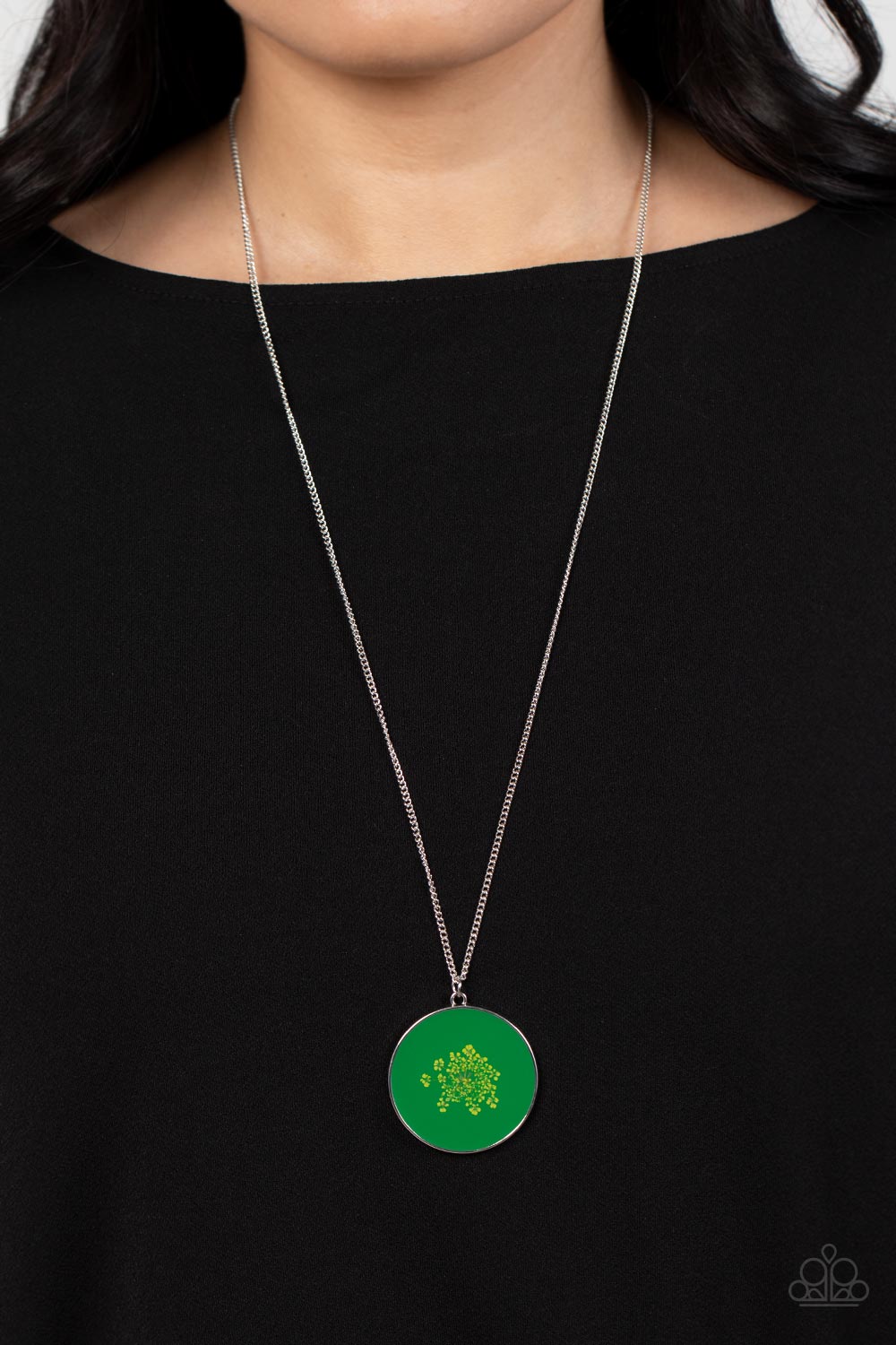 Prairie Picnic - Green Flower Necklace Paparazzi N0689